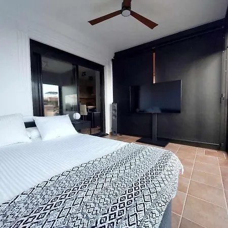 Apartament Holaola House *